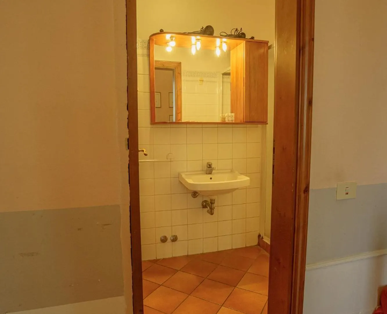 Apartment Tranquil Suite Near Museums And Train Station Florence Italy